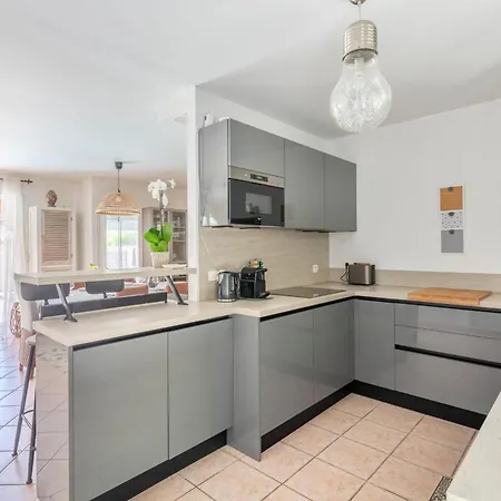 Holiday home La Perle Bandolaise - Welkeys